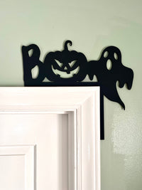 Boo with Pumpkin and Ghost Door Corner Decoration