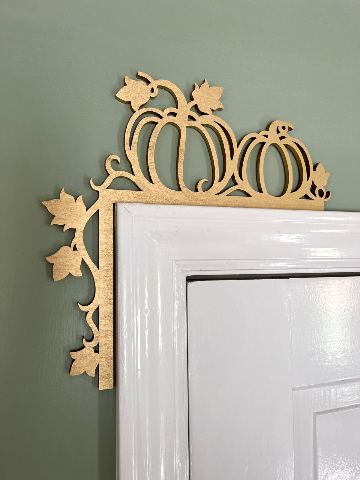 Pumpkin & Vine Door Corner Decoration